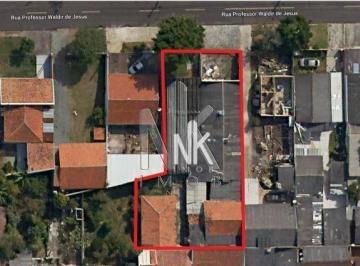 b3935acb0c648cb4e84d2acb12a6a16204dc508a · Terreno à venda, 847 m² por R$ 750.000,00 - Capão Raso - Curitiba/PR