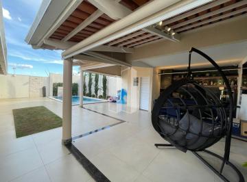Casa · 350m² · 3 Quartos · 4 Vagas · Casa em Vila Brasília  -  Aparecida de Goiânia