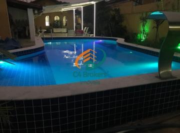 Casa · 300m² · 4 Quartos · 5 Vagas · Casa em Rua em Vila Galvão - Guarulhos, SP