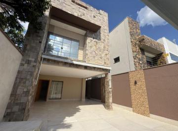 f22145f936744764ee5a1b6ad218275453bb57c1 · Sobrado de 200 m² com 04 suítes à venda por R$ 1.350.000 no Jardim Atlântico - Goiânia