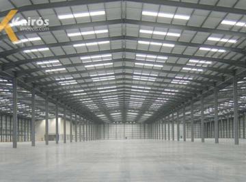 5695472919e8aee232c4ab4b3cc5fd2d3d7bfa64 · Galpão Classe A com 6.600m² e Pé direito de 12m. Inf.: (61) 98300-2010