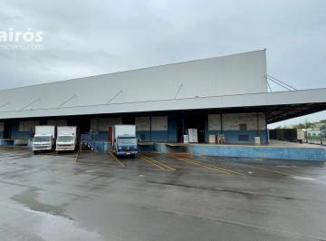 63a72897add3ce132ee5ea90cbc0a5377eef2445 · Galpão novo, alto padrão, 2.200m², 12 metros de pé direito. Inf.: (61) 98300-2010