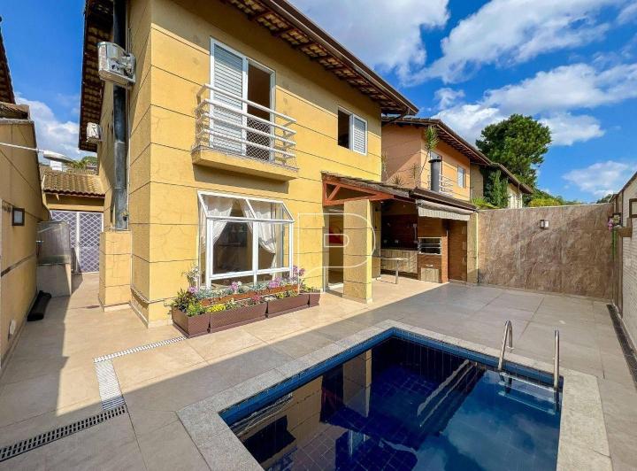 Casa à venda com 3 Quartos, Granja Viana, Cotia - R$ 1.050.000, 250 m2 ...