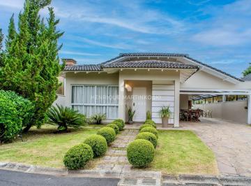 Casa · 265m² · 4 Quartos · 4 Vagas · Casa em Condomínio-4 quartos-4 vagas-265m2-Térrea-Quintal-Não Germinada-São Braz-Curitiba-PR