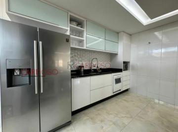 Casa · 200m² · 3 Quartos · 4 Vagas · Casa 3 Quartos Mobiliada, piscina, sala de cinema – Condomínio Terra Ville 68