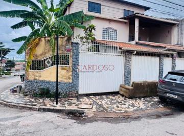 Casa · 162m² · 5 Quartos · 4 Vagas · Casa 05 quartos, Sobrado 2 pavimentos, 4 vagas 5 quartos com 2 Suites, Samambaia Norte, Aceita Finan