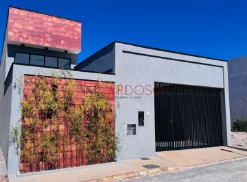 Casa · 140m² · 3 Quartos · 2 Vagas · Casa em Condomínio Alto Padrão 03 Suítes Pé Direito Alto 26 De setembro