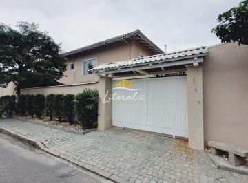 Casa · 500m² · 6 Quartos · 2 Vagas · Sobrado em Anita Garibaldi, Joinville/SC