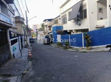 Casa · 186m² · 6 Quartos · 1 Vaga · Casa em Vila Valqueire, comercial ou residencial, com 6 quartos sendo 1 suíte e