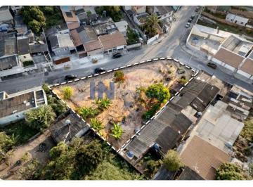 Foto 02 · Terreno à venda em Jundiaí-SP, bairro Ivoturucaia, 1.454 m² de área - Oportunidade Única!