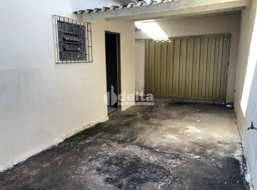 NULL · Casa Residencial Padrão em Uberlândia