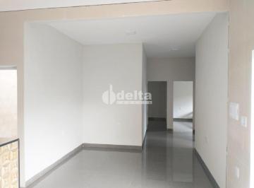 NULL · Casa Residencial disponível para venda no bairro Shopping Park em Uberlândia-MG