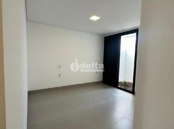 NULL · Casa residencial disponível para venda no bairro Jardim Sul em Uberlândia-MG
