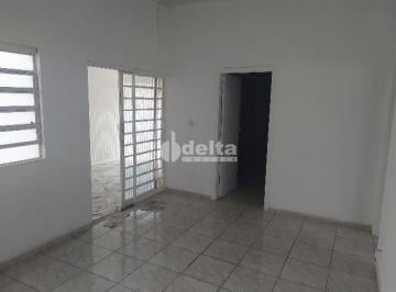 NULL · Casa residencial disponível para venda no bairro Martins em Uberlândia-MG