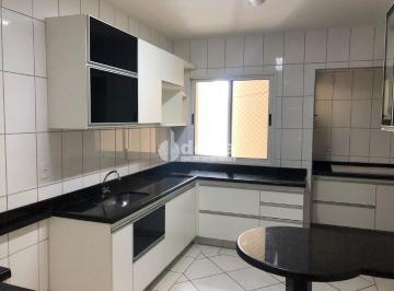 NULL · Apartamento disponível para venda no bairro Vigilato Pereira em Uberlândia-MG