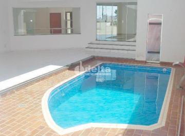 NULL · Casa residencial disponível para venda e aluguel no bairro Jardim Karaiba em Ube