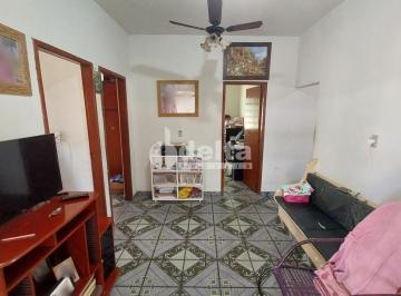 NULL · Casa com 4 quartos sendo 1 suíte disponível para venda no bairro Marta Helena em