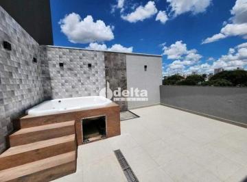 NULL · Cobertura disponível para venda no bairro Santa Mônica em Uberlândia-MG
