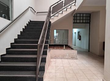 Comercial · 800m² · 3 Vagas · Prédio disponível para venda no bairro Segismundo Pereira em Uberlândia-MG