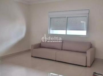 Casa · 300m² · 3 Quartos · 2 Vagas · Casa residencial com 3 quartos sendo 1 suíte disponível para venda no bairro Vigilato Pereira em Ube