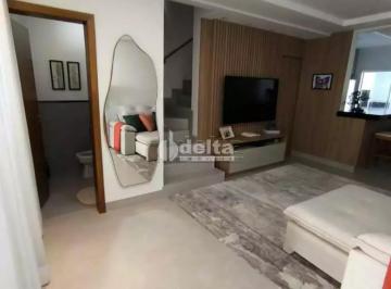 Casa · 153m² · 3 Quartos · 2 Vagas · Casa com 3 quartos sendo 1 suíte disponível para venda no bairro Grand Ville em Uberlândia-MG
