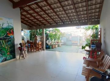 Casa · 240m² · 2 Quartos · 2 Vagas · Casa disponível para venda no bairro Luizote de Freitas em Uberlândia MG