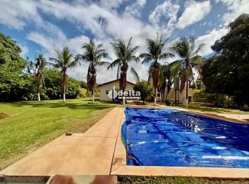 Casa · 5000m² · 6 Quartos · 7 Vagas · Casa em condomínio com 6 quartos sendo 3 suítes disponível para locação no bairro Morada do Sol em U