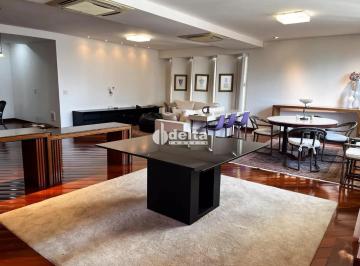 Apartamento · 426m² · 4 Quartos · 3 Vagas · Apartamento residencial disponível para venda no bairro Fundinho em Uberlândia-MG