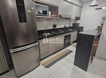 NULL · Apartamento disponível para venda no bairro Laranjeiras em Uberlândia-MG