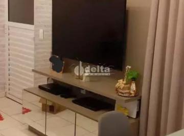 Apartamento · 43m² · 2 Quartos · 1 Vaga · Apartamento disponível para venda no bairro Pequis em Uberlândia-MG
