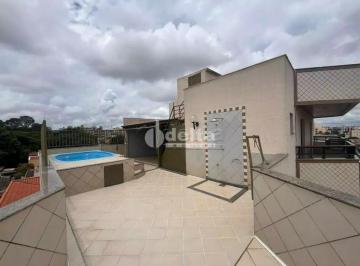 Apartamento · 296m² · 4 Quartos · 6 Vagas · Cobertura disponível para venda no bairro Brasil em Uberlândia-MG