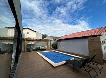 Casa · 432m² · 3 Quartos · 4 Vagas · Casa residencial com 3 quartos sendo 1 suíte disponível para venda no bairro Cidade Jardim em Uberlâ