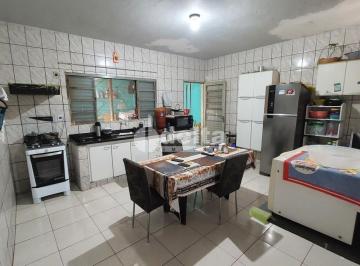 NULL · Casa residencial disponível para aluguel e venda no bairro Residencial Gramado e