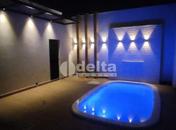 NULL · Casa residencial disponível para venda no bairro Santa Rosa em Uberlândia-MG