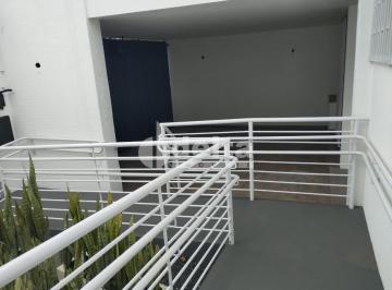 NULL · Casa comercial disponível para venda no bairro Tabajaras em Uberlândia-MG