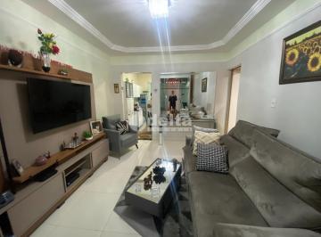 NULL · Casa residencial disponível para venda no bairro São Jorge em Uberlândia-MG