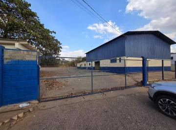 Comercial · 2800m² · Galpão disponível para venda no bairro Distrito Industrial  em Uberlândia-MG