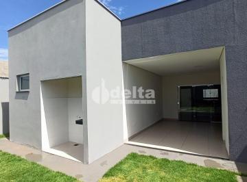 NULL · Casa residencial disponível para venda no bairro Laranjeiras em Uberlândia-MG