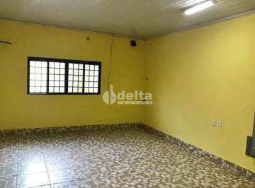 NULL · Galpão disponível para venda no bairro Martins em Uberlândia-MG