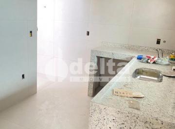 NULL · Casa residencial com 3 quartos sendo 1 suíte disponível para venda no bairro San