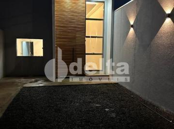 NULL · Casa residencial disponível para venda no bairro Jardim Brasília em Uberlândia-MG