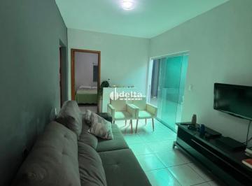 Casa · 250m² · 3 Quartos · 3 Vagas · Casa com 3 quartos, disponível para locação e venda no bairro Laranjeiras em Uberlândia-MG