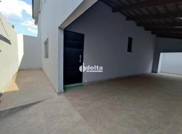 Casa · 144m² · 3 Quartos · 2 Vagas · Casa com 3 quartos disponível para venda no bairro Alto Umuarama em Uberlândia-MG