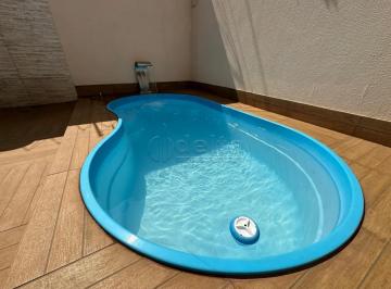 Casa · 360m² · 3 Quartos · 4 Vagas · Casa no condomínio com 3 suítes disponível para venda em Uberlândia-MG