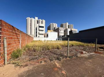 NULL · Terreno disponível para venda 300 m² no bairro Novo Mundo em Uberlândia-MG