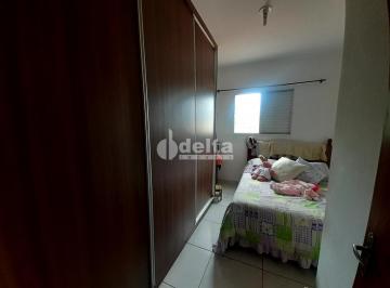 NULL · Casa residencial disponível para venda no bairro Nova Uberlândia em Uberlândia-MG
