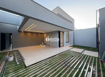 Casa · 175m² · 3 Quartos · 2 Vagas · Casa residencial com 3 suítes disponível para locação e venda no bairro Praça Alto Umuarama em Uberl
