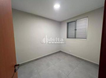 Apartamento · 48m² · 2 Quartos · 1 Vaga · Apartamento com 2 quartos disponível para venda no bairro Presidente Roosevelt em Uberlândia-MG