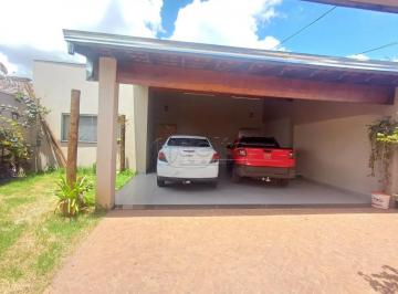 Casa · 250m² · 3 Quartos · 4 Vagas · Casa disponível para venda no bairro Jardim Botânico em Uberlândia MG