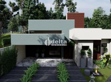 Casa · 300m² · 3 Quartos · 2 Vagas · Casa disponível para venda no bairro Novo Mundo em Uberlândia MG
